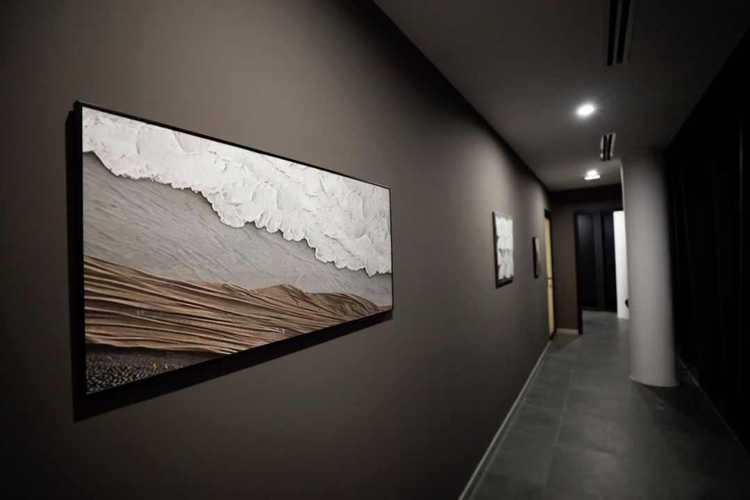 Gallery item 9